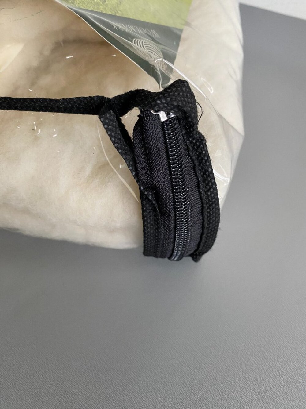 Signature Collection 100% Pure Australian Wool Fleece Pillow Protector King NWT - Picture 4 of 5